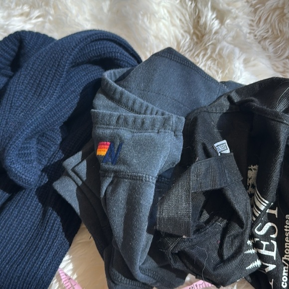 Aviator Nation joggers relaxed sweatpants Small S rainbow embroidered AN patch - Picture 11 of 11